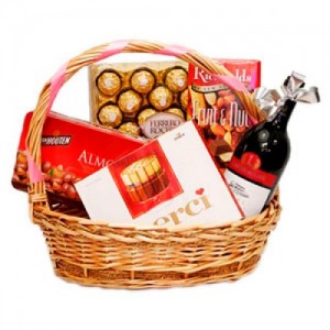 Wine gift basket